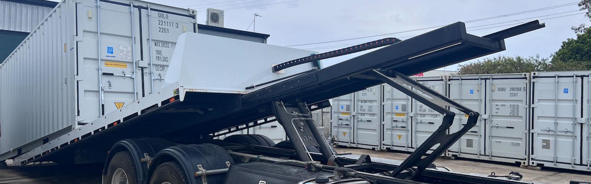 storage container transport delivery a 20ft container to the sunshine coast storage facility